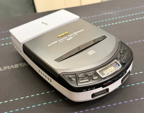 Энтузиаст создал неофициального наследника редчайшей консоли Sega